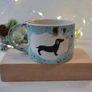 Kubek z jamnikiem - niebieski nakrapiany