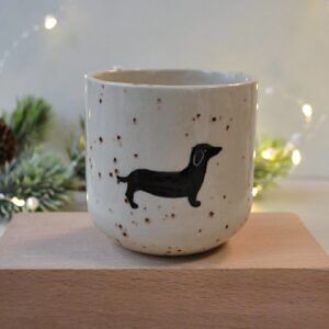 Czarka z jamnikiem - beżowa